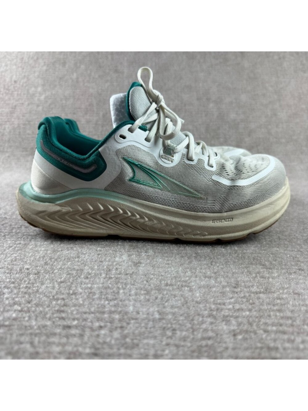 Altra Paradigm 7 Womens 8.5 White Teal Running Shoes Activewear Gorpcore